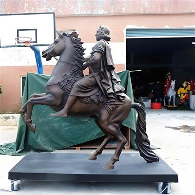 Gegoten bronzen beeld